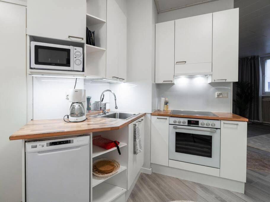 Cozy Roomy Studio Flat Next To Tram Stop @ Kallio Helsinki Extérieur photo